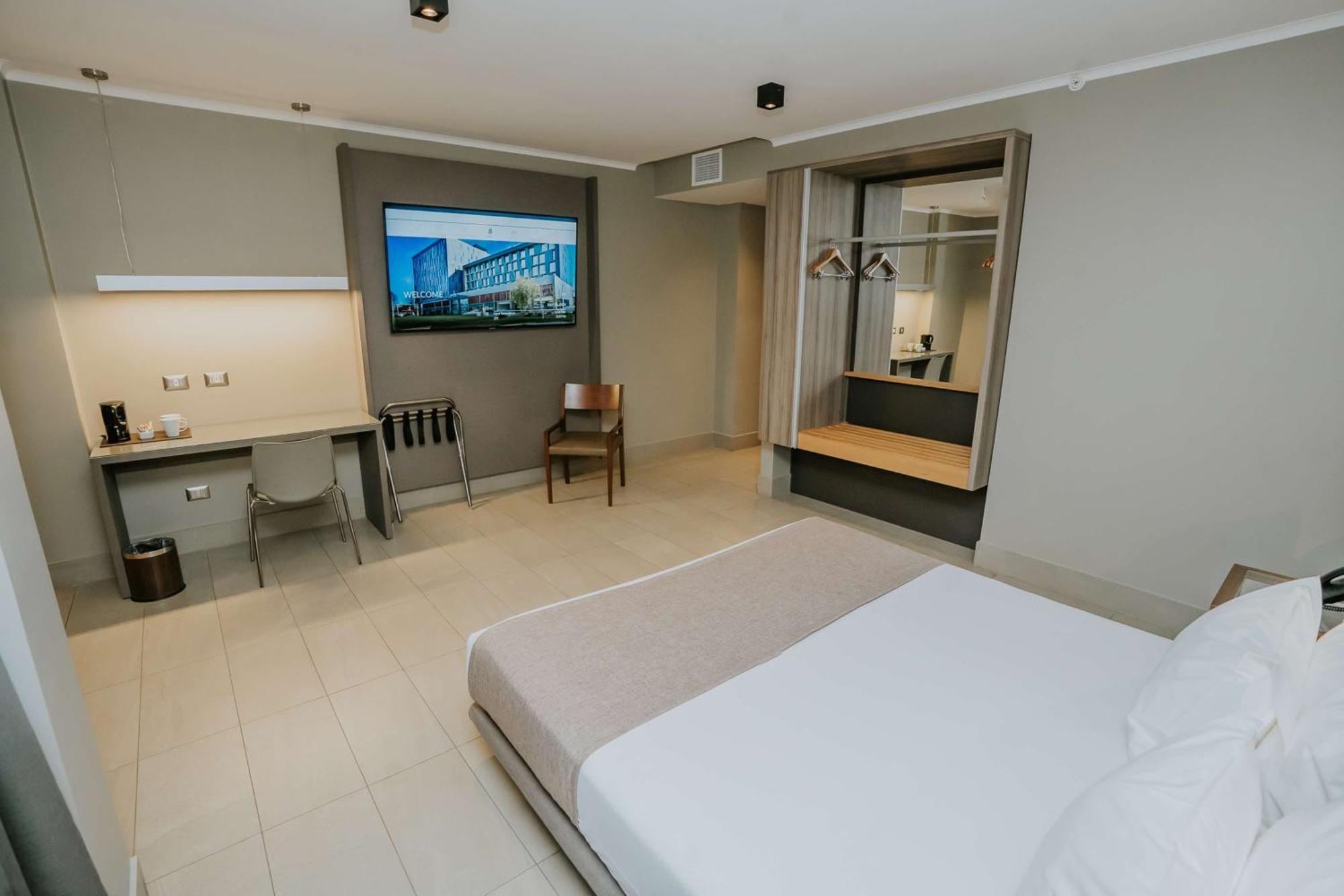 Best Western Ferrat Temuco Exterior foto